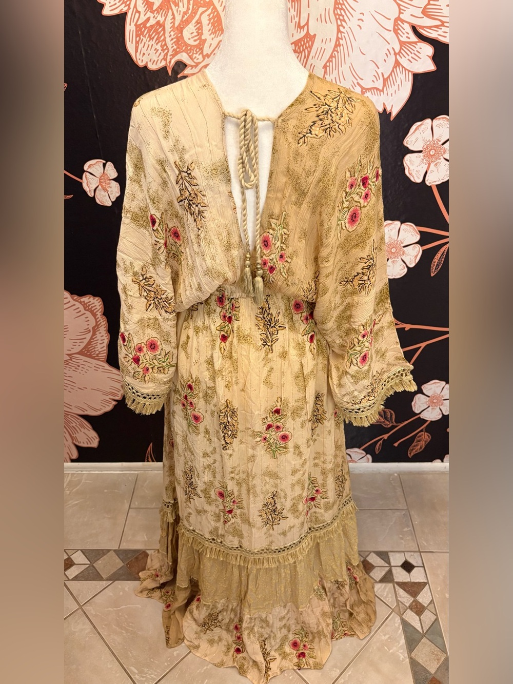 NWT Romantic Golden Champagne Butterfly Sleeve Maxi Dress - Picture 8 of 14